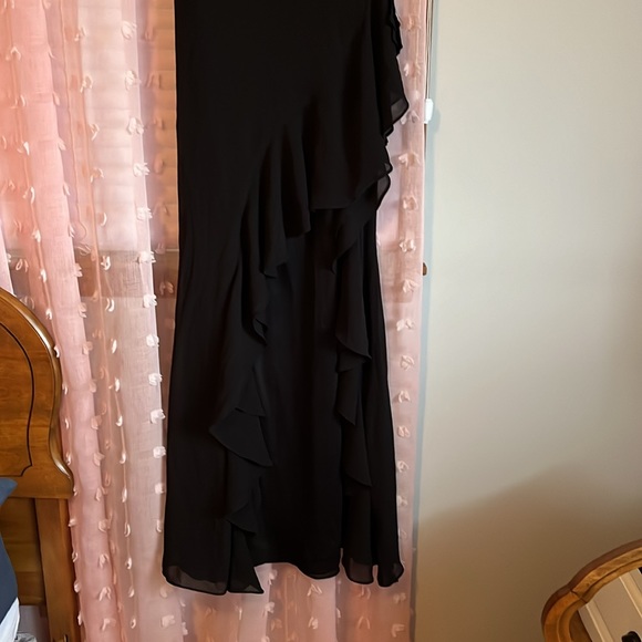 Prom dress - Picture 3 of 4